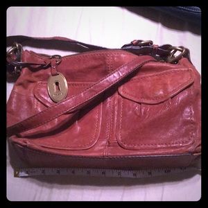 Slouchy hipster medium leather fossil purse